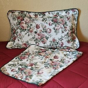 Vintage Springs King Size Pillow Shams White with Floral Rose Design